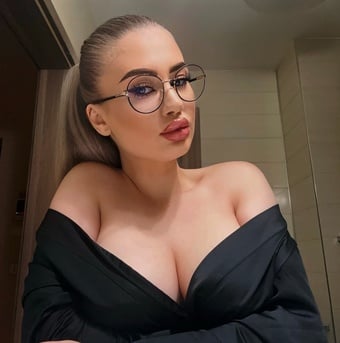 Georgi sexy girl 