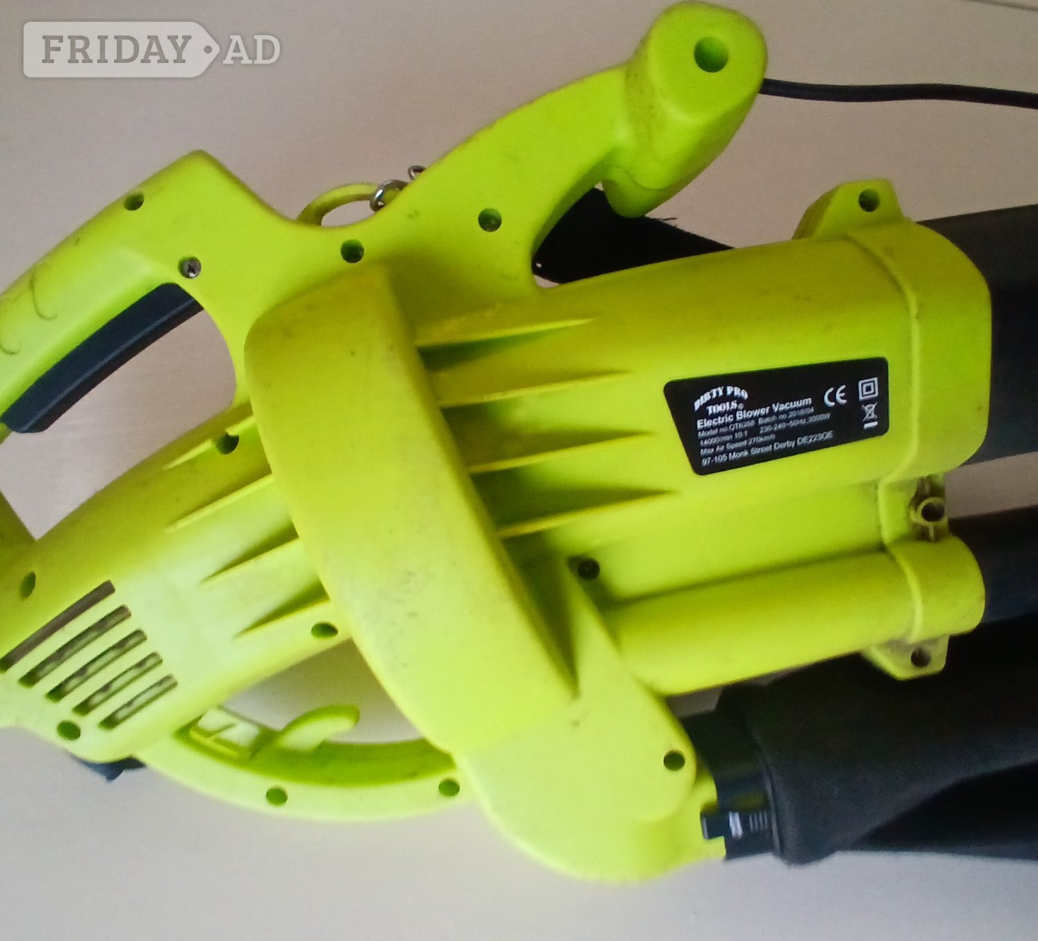 Leaf Blower Vacuum 