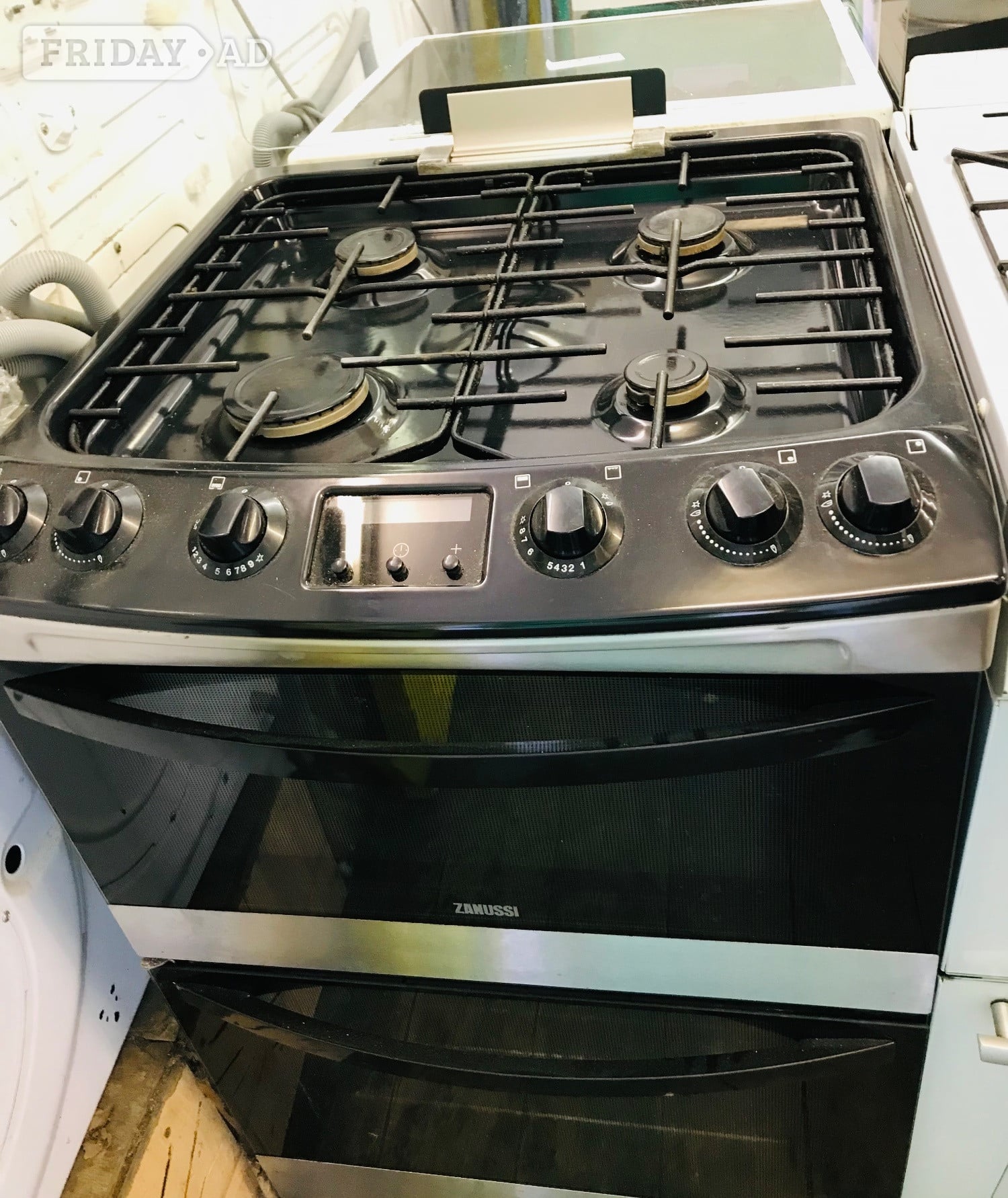 Zanussi glass top 60CM wide gas cooker in St. Albans