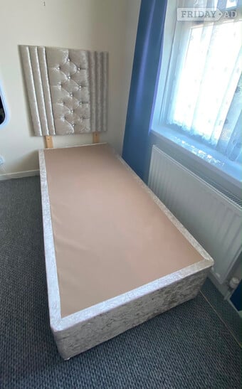 Single divan bed with memory foam mattress & velvet headboard