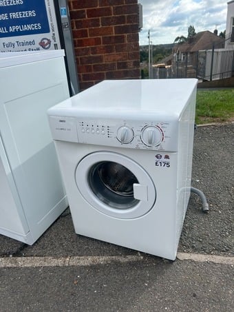 ZANNUSI AQUACYCLE 1300 3KG WASHING MACHINE