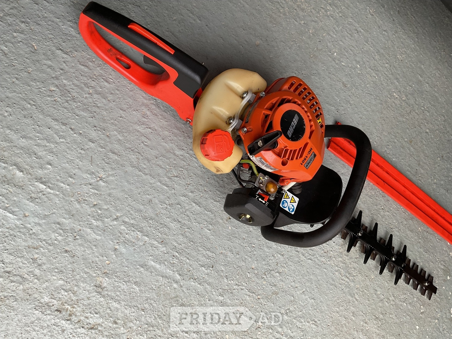 Echo petrol hedge trimmer 