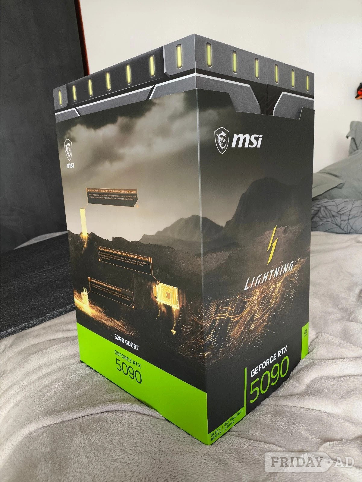 MSI GeForce RTX 5090 LIGHTNING Z 32GB GDDR7 NEW Number007/1300- in Glasgow