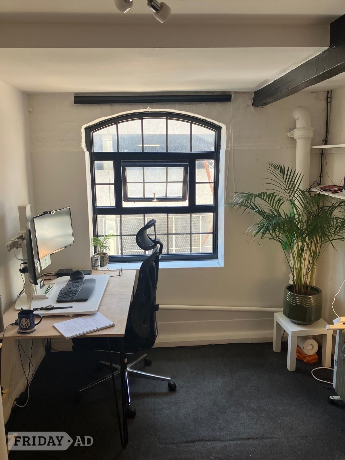 Stunning 2nd Floor office Jew Street - Suit 1-2 People - Commercial Properties