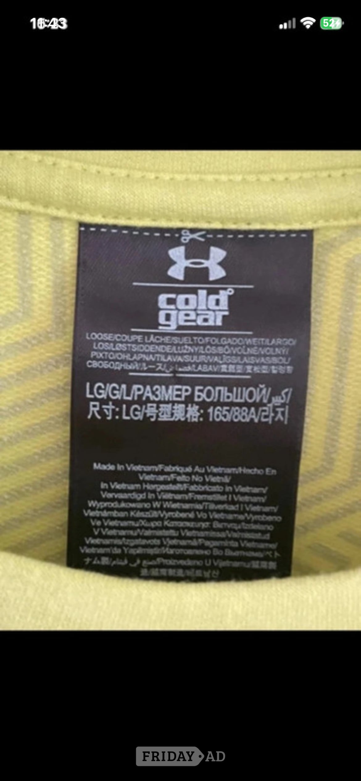 Men's Yellow Under Armour Cold Gear Active Wear sweater In Size L - Clothing, Footwear & Accessories in Stourport-On-Severn