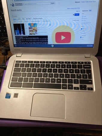 Toshiba Chromebook 2 CB30-102 13." 