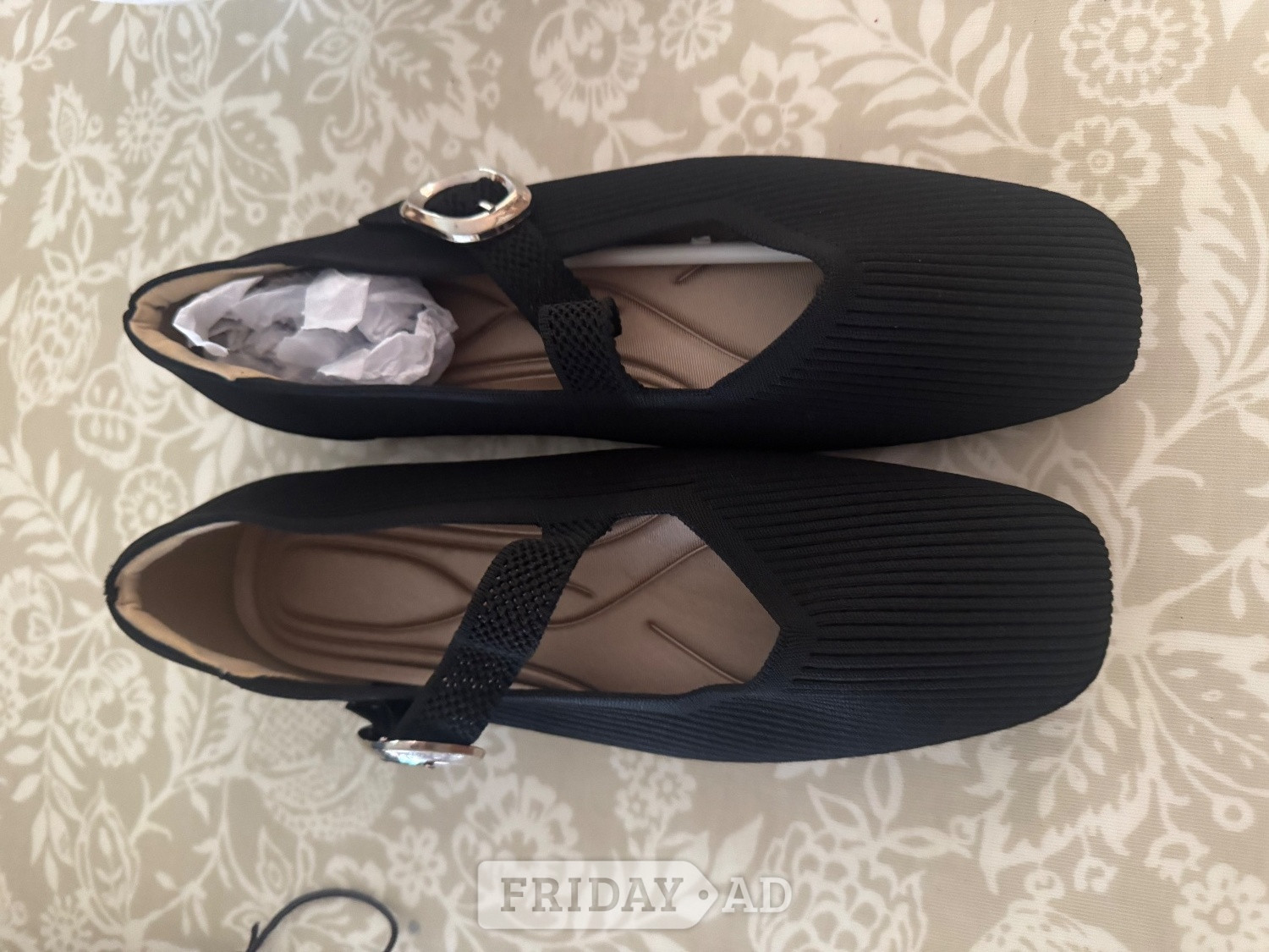 Beautiful orthopaedic black pumps