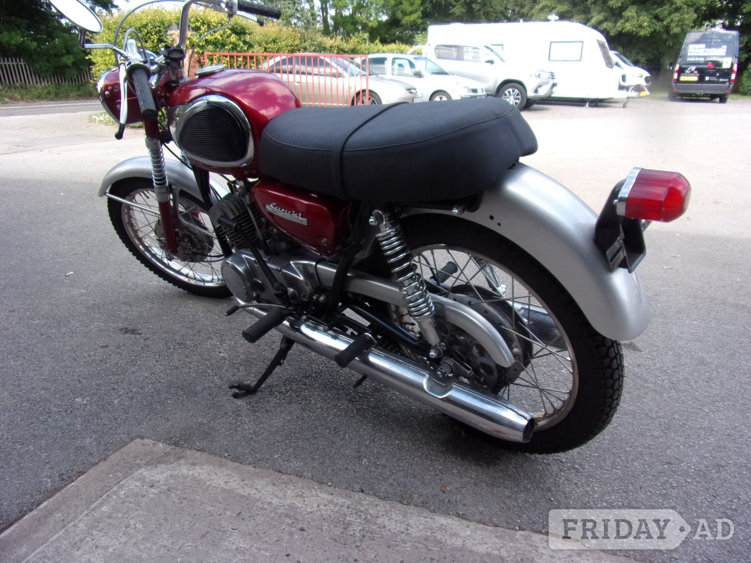 [ berth ]Suzuki T200
