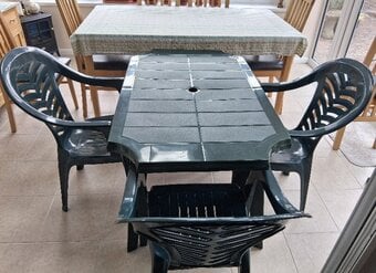 Plastic Table and 4 Chairs