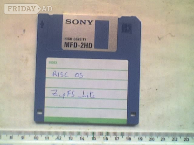 IOMEGA 250Mb ZIP DRIVE , PSU & Disk for ACORN A3010 to A7000 & RI - Computers & Electronics in Waterlooville