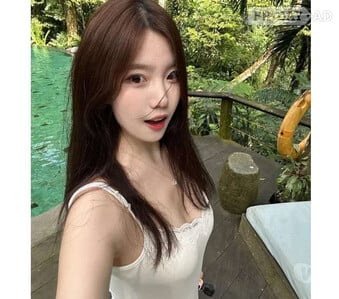 Asian girl escort & massage