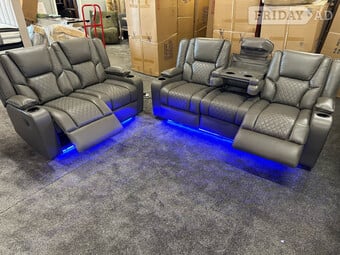 Electric Eecliner Leather 3+2 Sofa With LED - USB - Cupholders