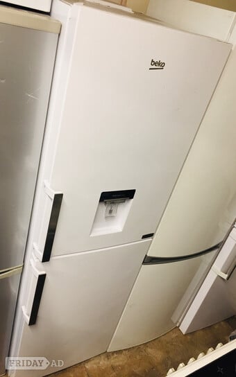 Beko fridge freezer frost free  with water dispenser 