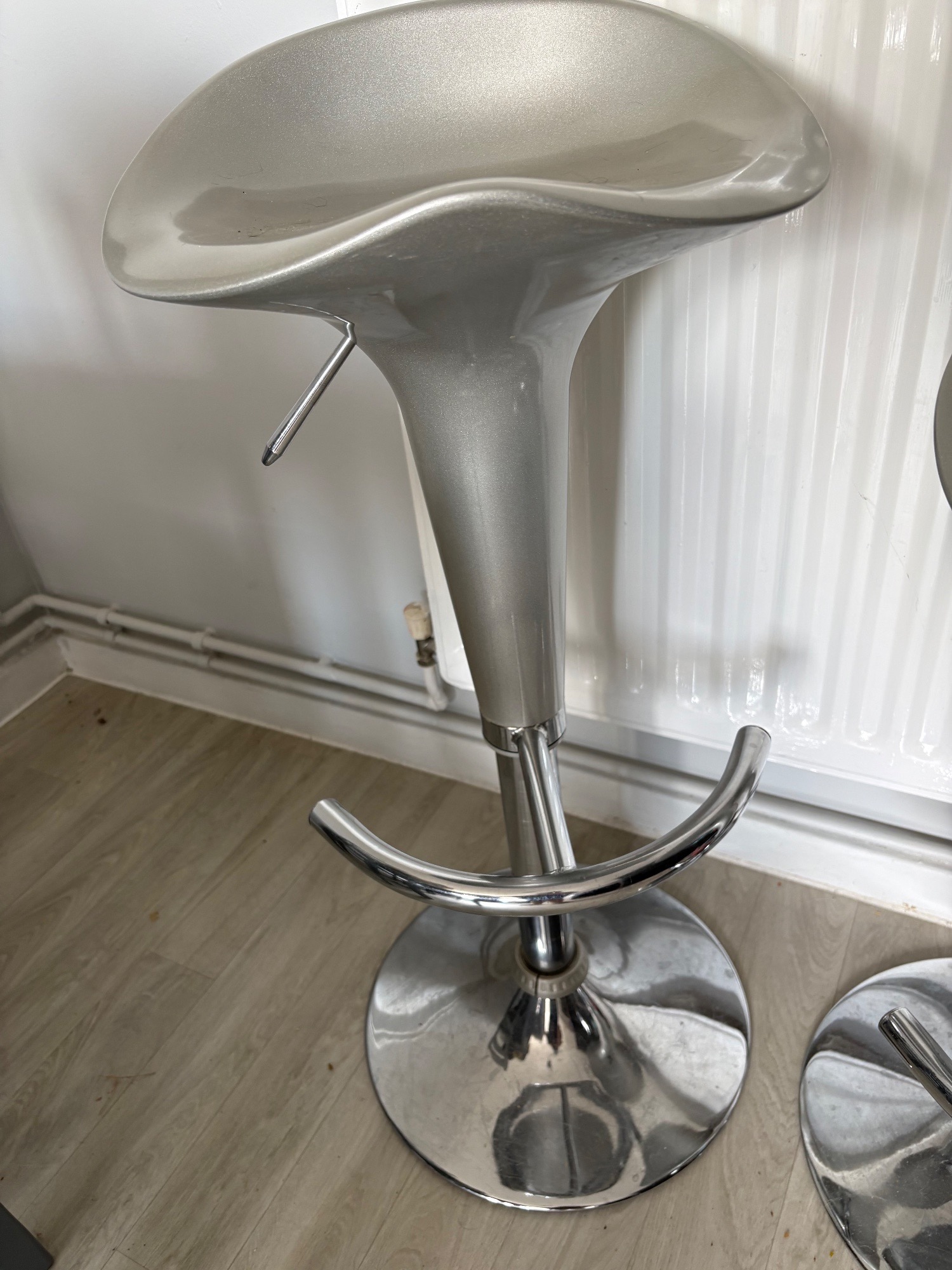 Bognor Regis Bar stools x 2