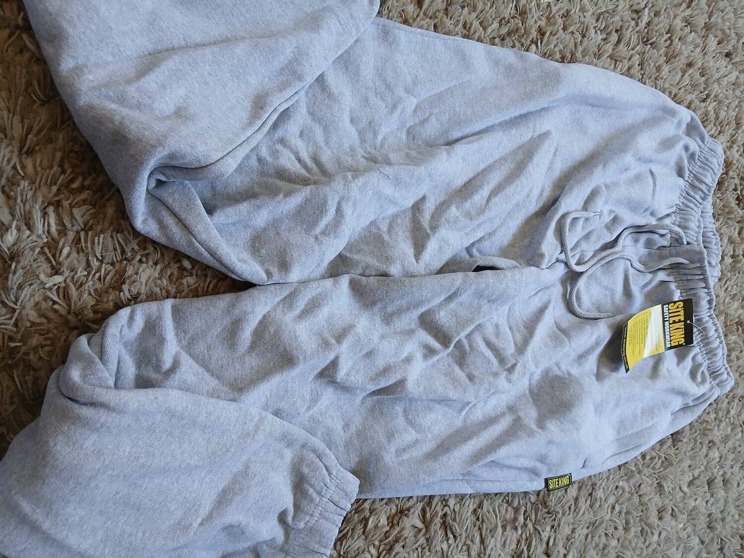 Mens safety wear joggers and black holdall Tunbridge wells 