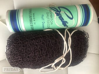 Badminton net & shuttlecocks 