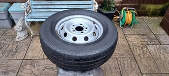 MOTORHOME STEEL WHEEL X1 16" WITH 130 PCD CONTINENTAL TYRE