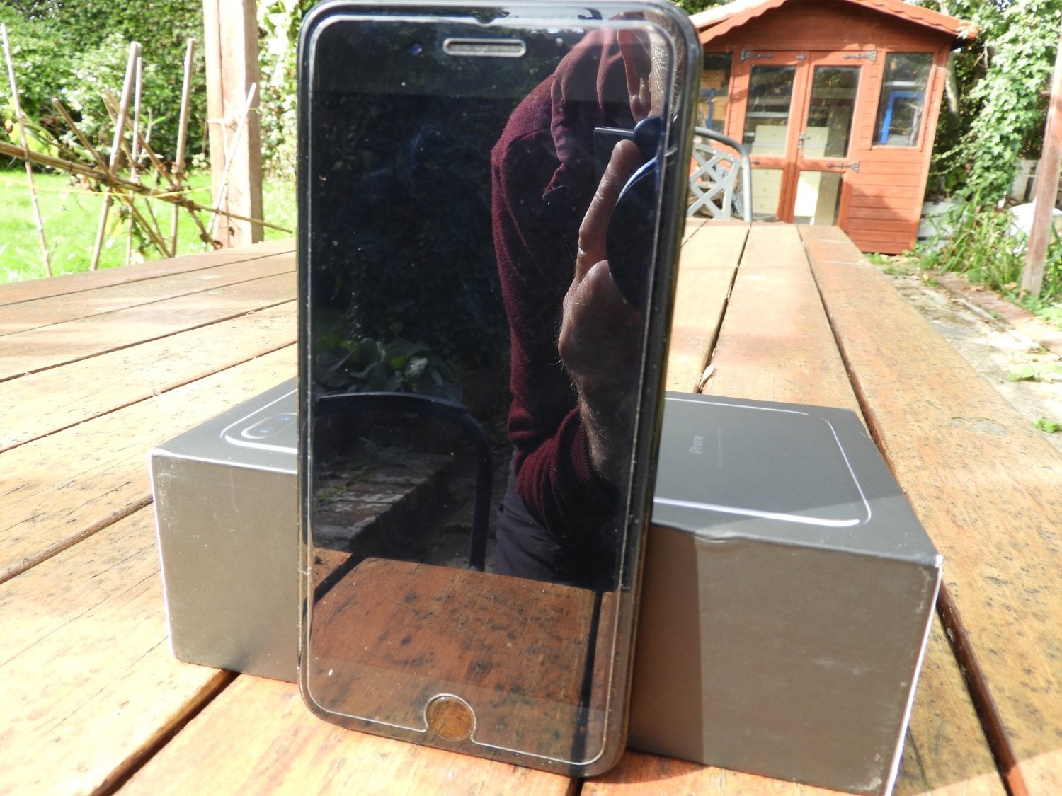 VGC Refurbished Apple I7 Plus iphone in Black. Battery 100% - Phones & Accessories in Pulborough