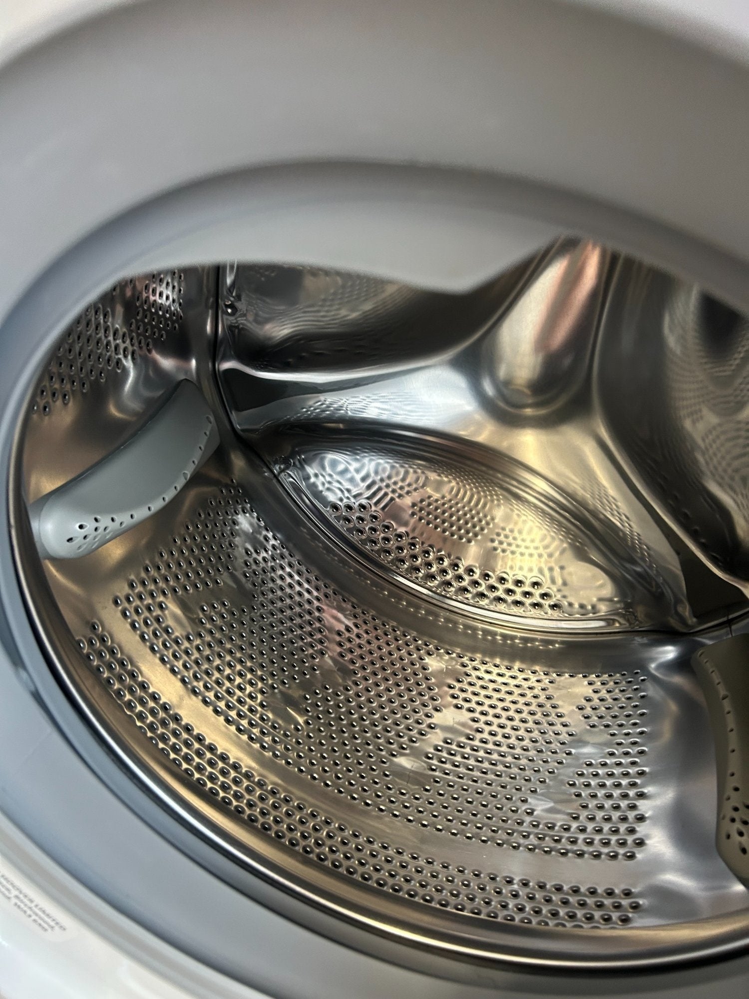St. Leonards-On-Sea HOOVER 8KG WASHING MACHINE