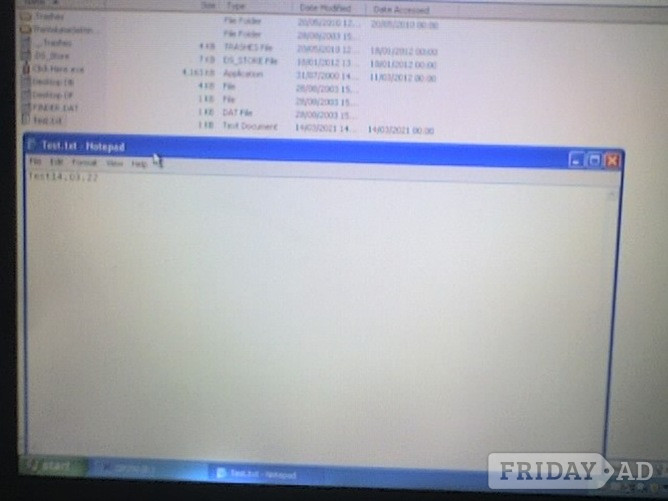 IOMEGA 250Mb ZIP External Parallel Drive , 1 x 250Mb Disk , PSU - USED - Computers & Electronics in Waterlooville