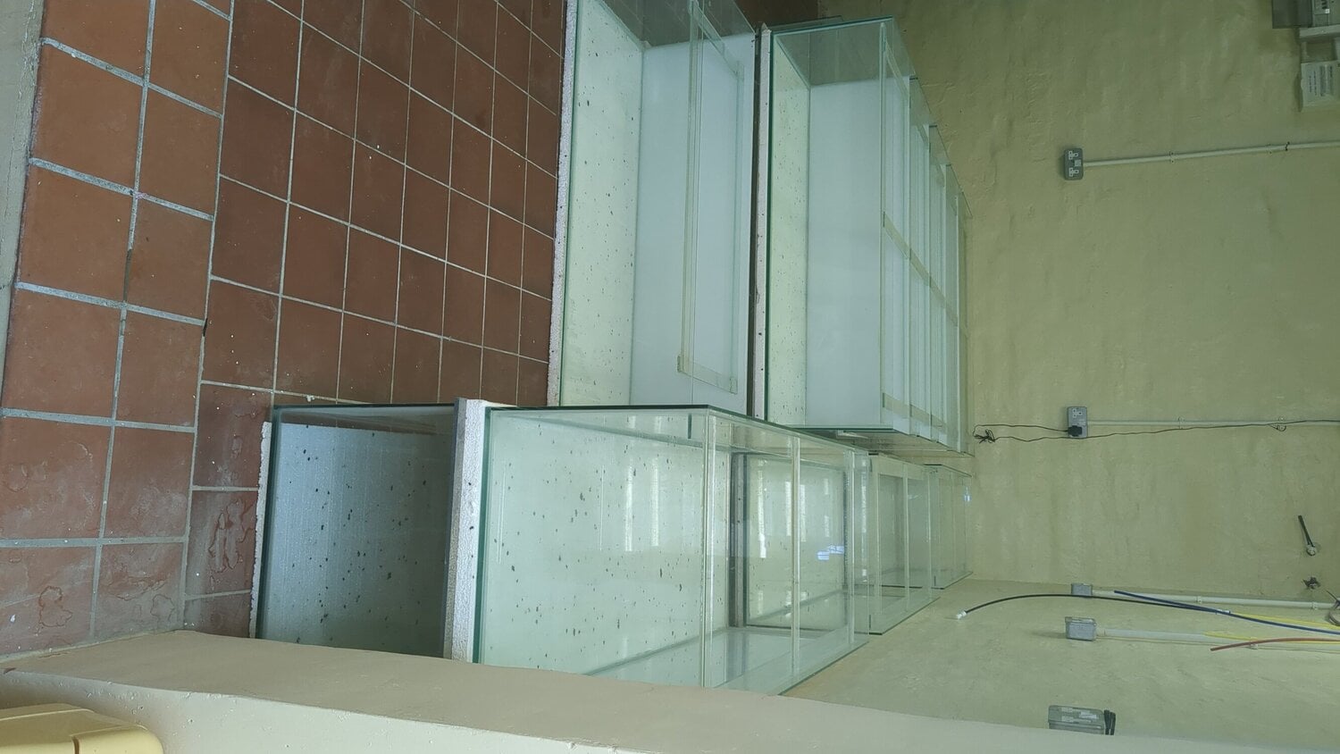 Forest Row 120 Litre Aquariums and Smaller Tanks 