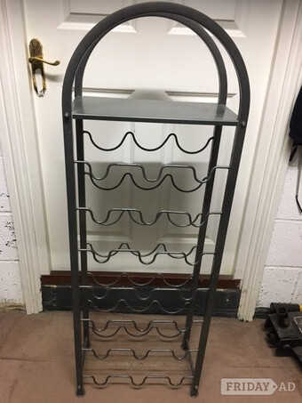 Metal wine rack, as new condition