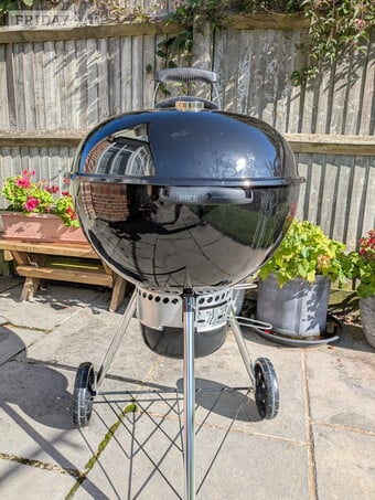 Weber Kettle BBQ 57cm - As New - "Top of the line" 