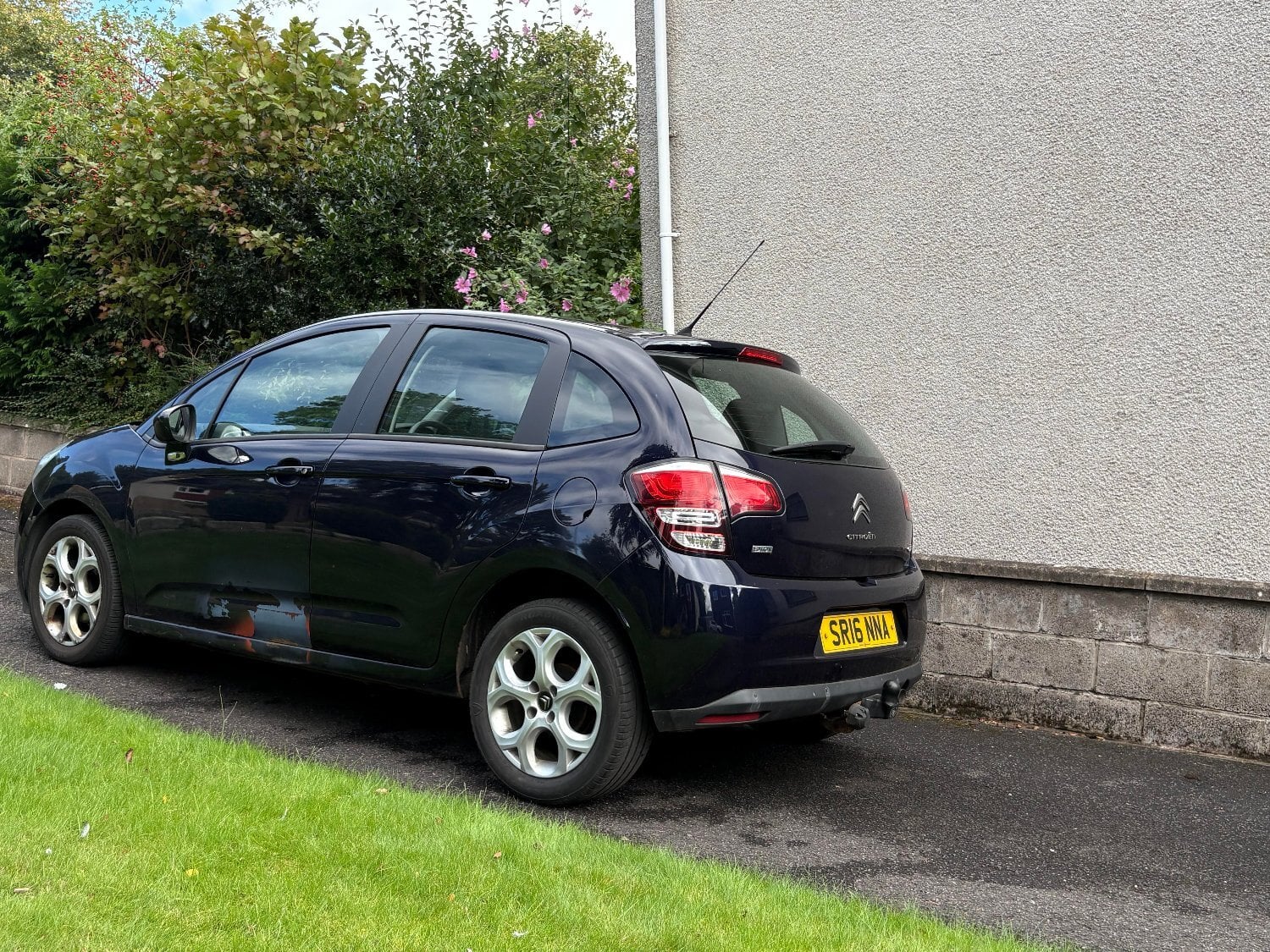 Citroen, C3, Hatchback, 2016, Manual, 1560 (cc), 5 doors - Cars in Dundee
