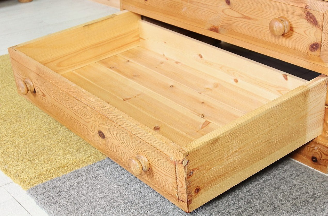 Delivery Options- Cottage Pine Farmhouse Wardrobe 100% Pine - Furniture in Hailsham
