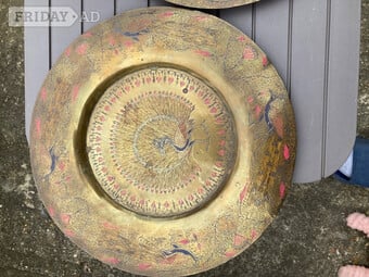 Brass or copper? Decorative plates