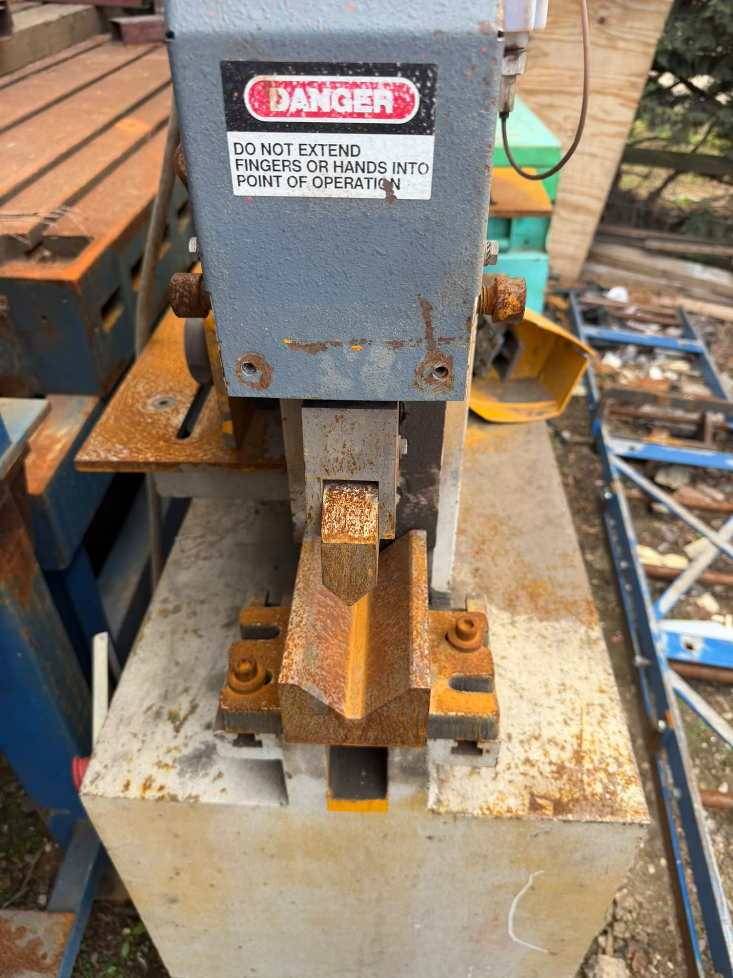 Kingsland punch press