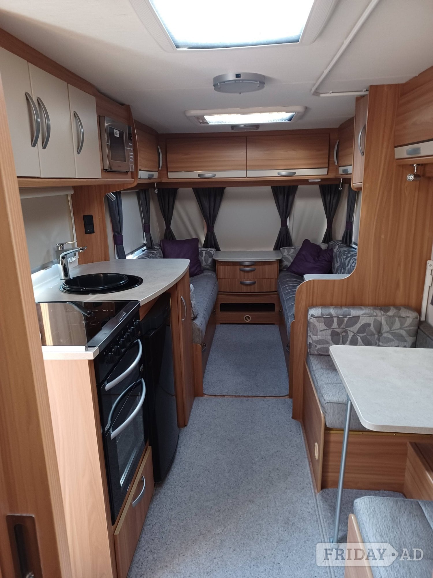 Louth 2014 Lunar Quasar 524 touring caravan