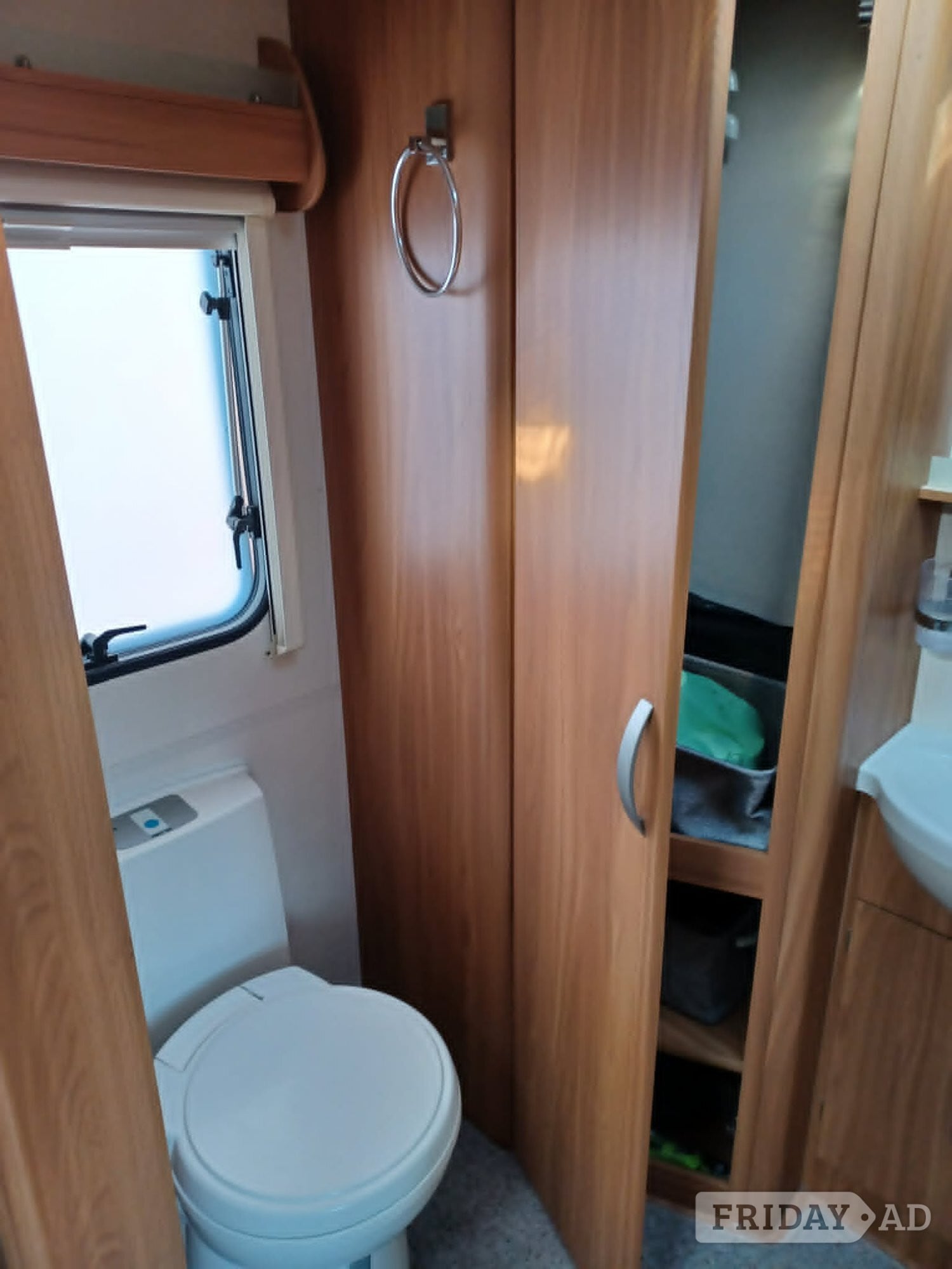 2014 Lunar Quasar 524 touring caravan - Hobbies & Leisure in Louth