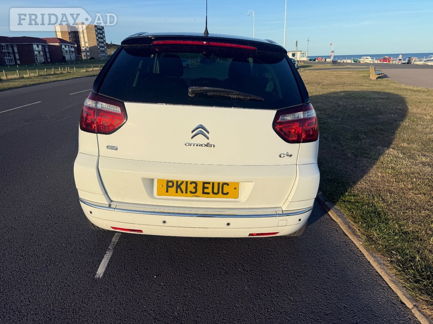 C4 Picasso EGS AUTO platinum (very low mileage)  - Cars