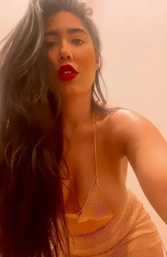 Gorgeous Larissa 25 year old Portuguese Goddess