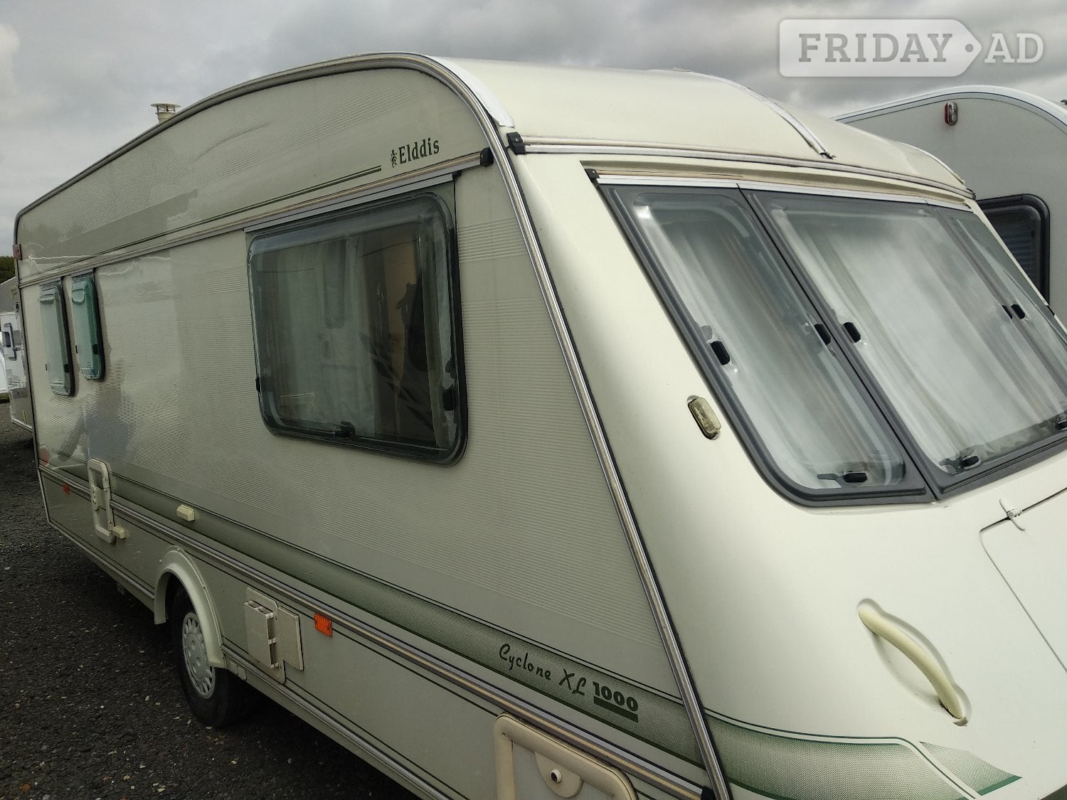 [ berth ]Elddis Cyclone XL 1000