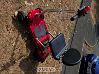 LIVEWELL INSTAFOLD SCOOTER