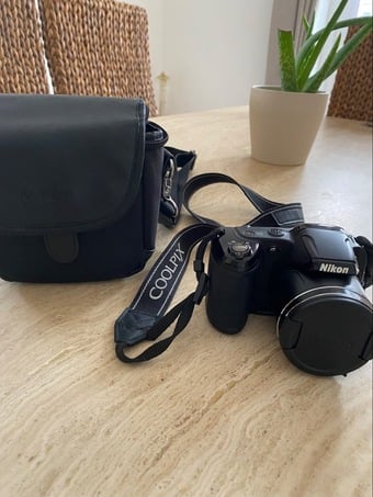 Nikon coolpix L330 digital camera and bag