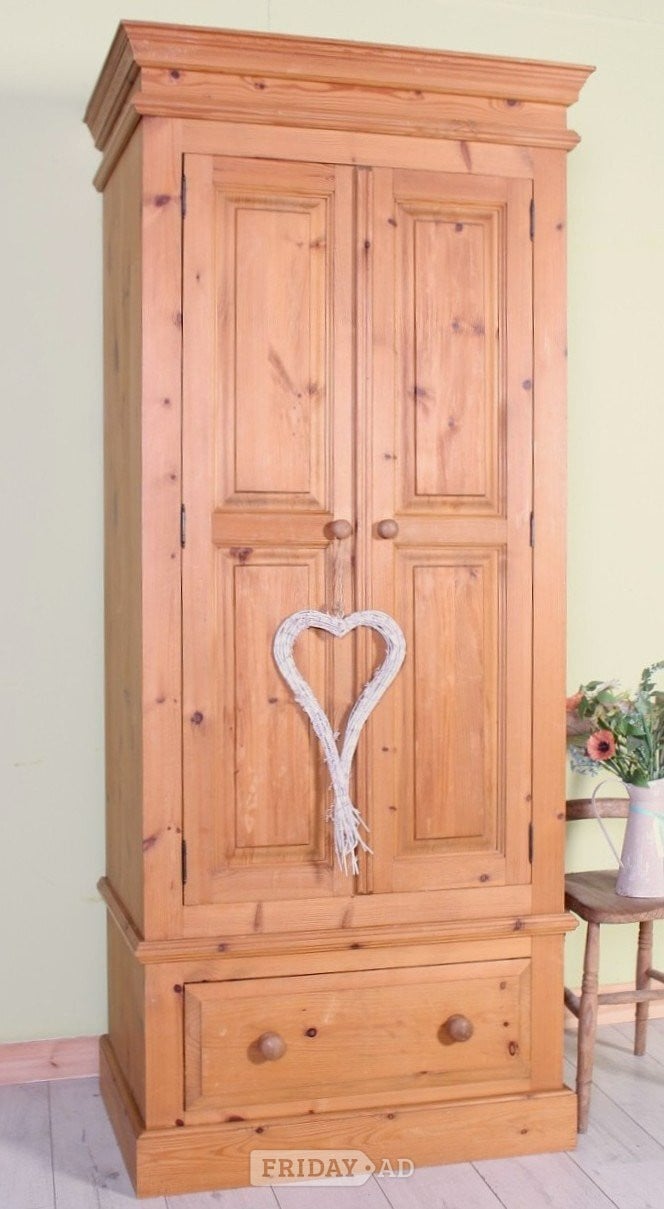 UK Delivery - Cottage Waxed Pine Farmhouse Wardrobe With 1 Drawer - Furniture in Hailsham