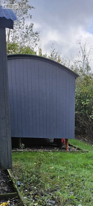 Quality Shepherd's huts-3 sizes