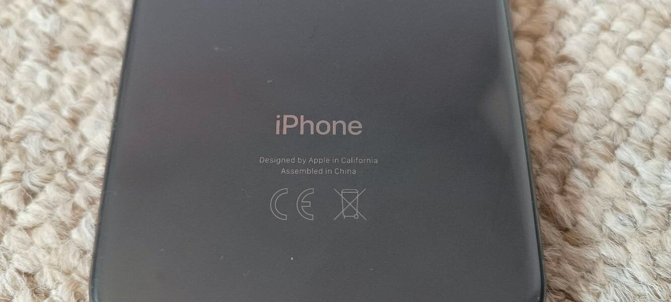 fautly apple iphone x mobile phone with free postage