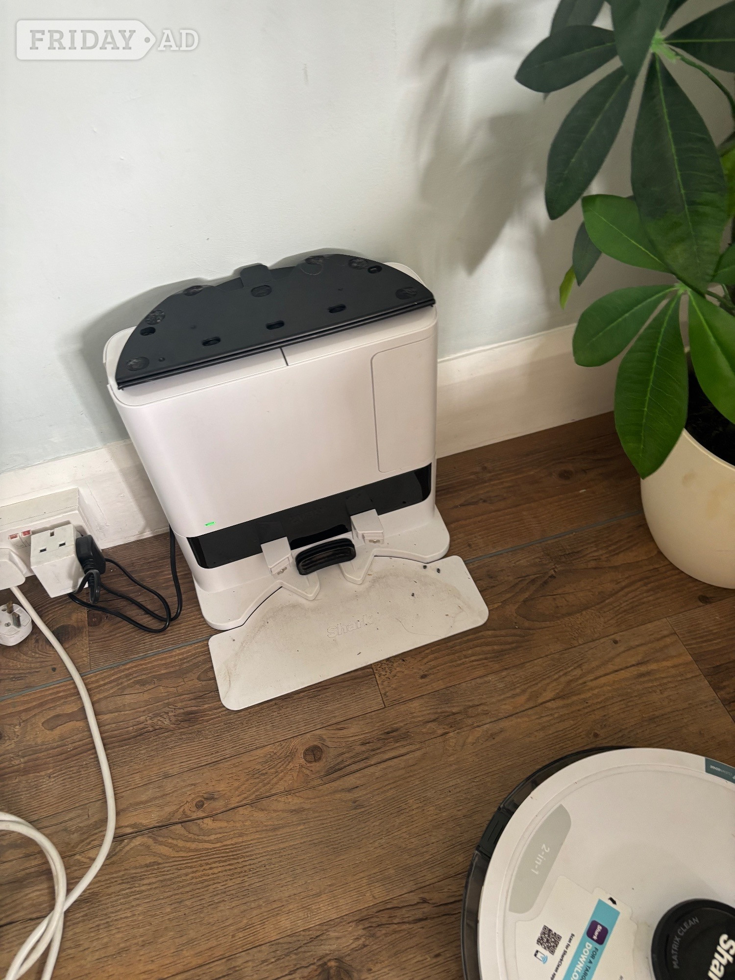 Robot vacuum and mop