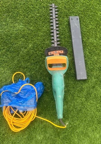 19” hedge trimmer
