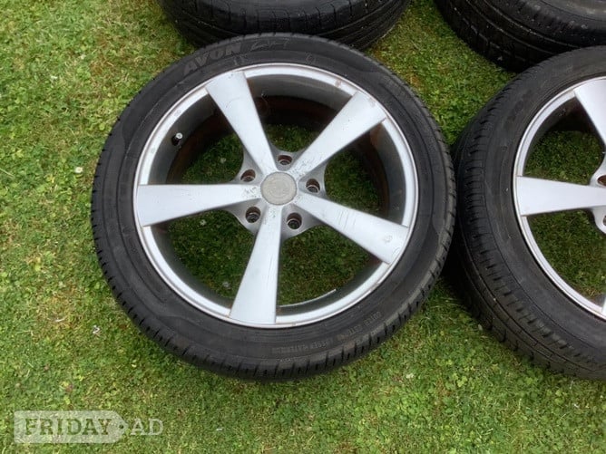 Avon/Goodyear BSA Car Alloy Rims & Tyres - Parts & Accessories in Burgess Hill