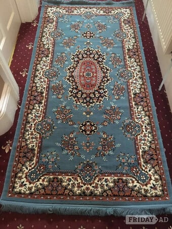 Vintage Ipekcioglu Kalitenin Simgesi Yunlu TURKISH RUG. New, vint