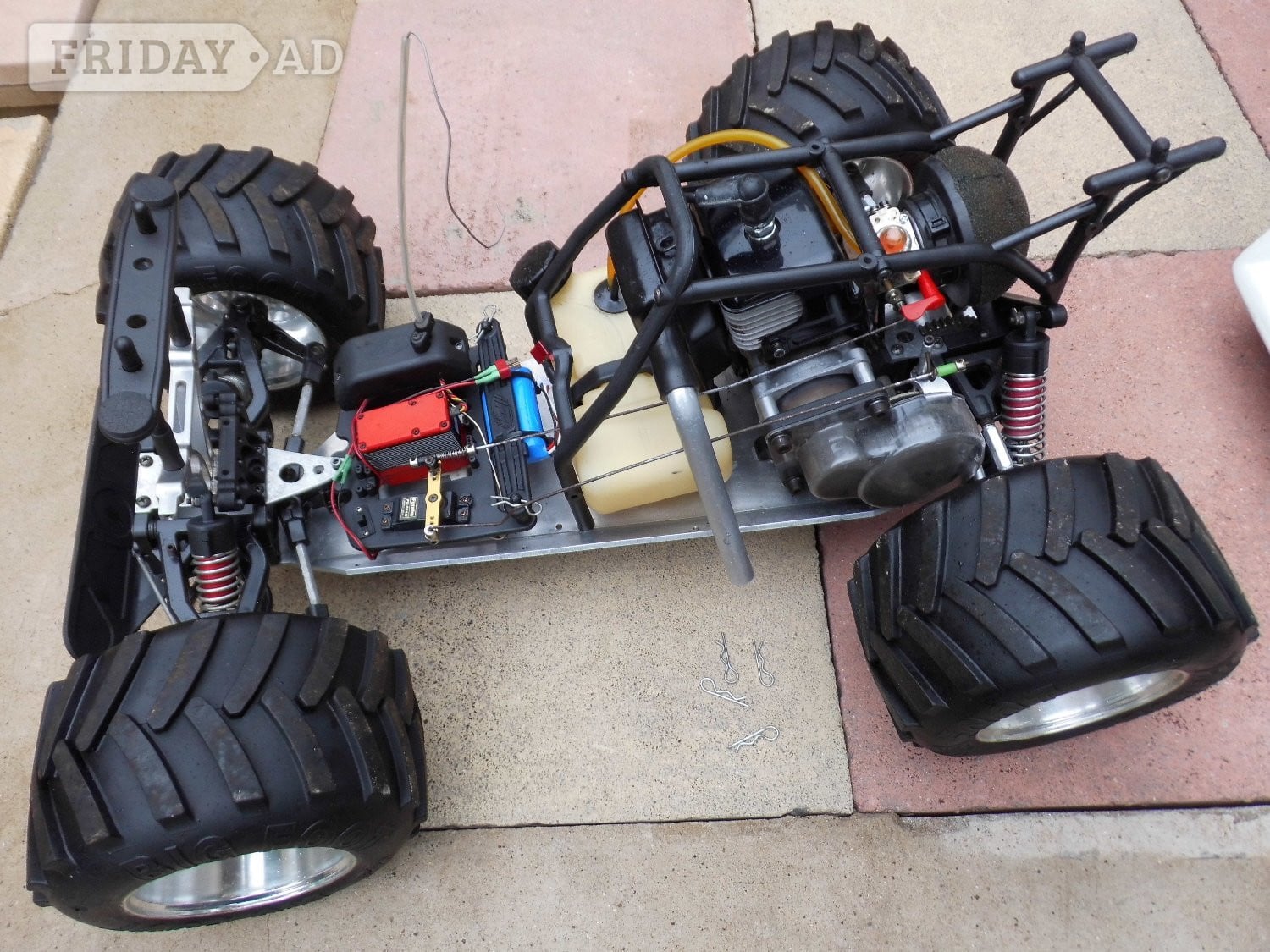 Bristol fg modellsport petrol monster truck!