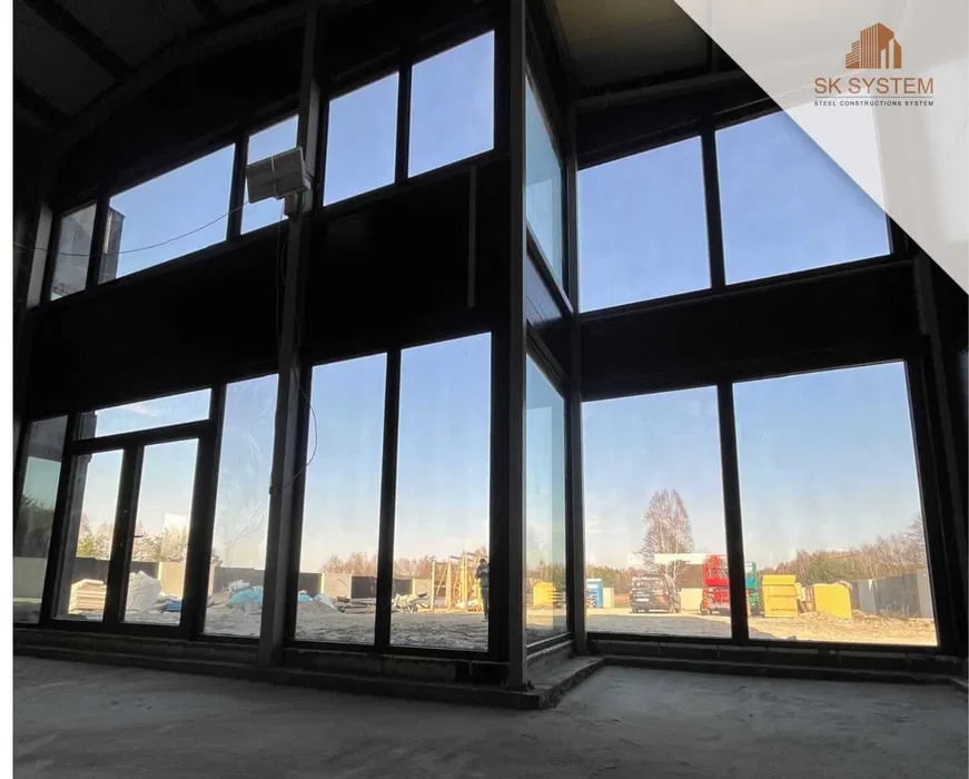 432m2 Insulated Steel frame building with bespoke design