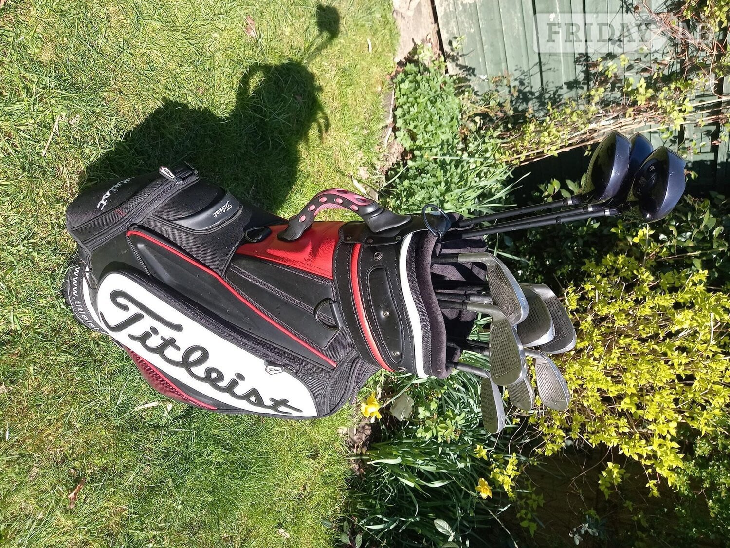 Trilogy Golf clubs and Titliest Bag in Horsham