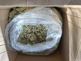 Loose fibre insulation aprox 16kg
