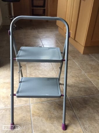 Step Ladder with 2 steps